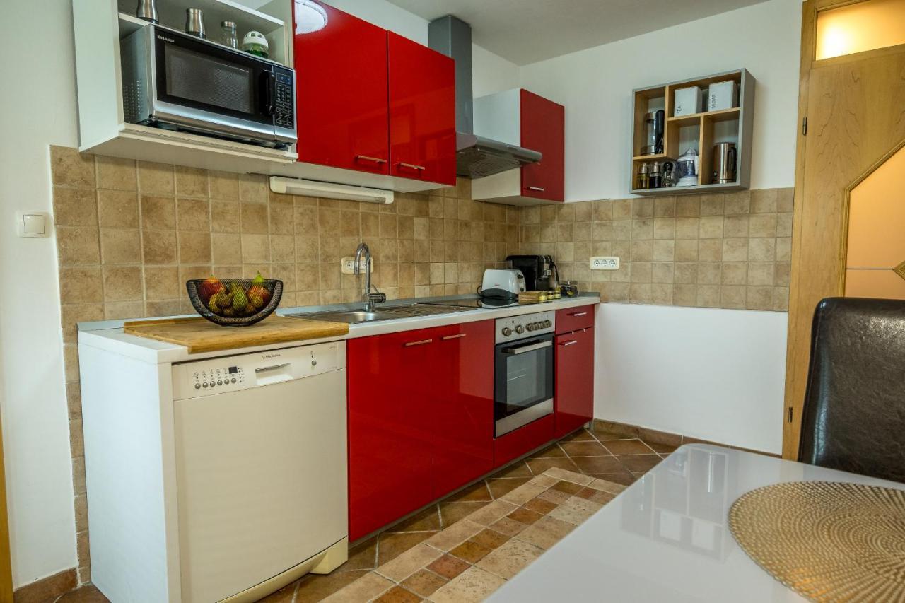 Relax & Beautiful View Apartment Словени Градец Екстериор снимка
