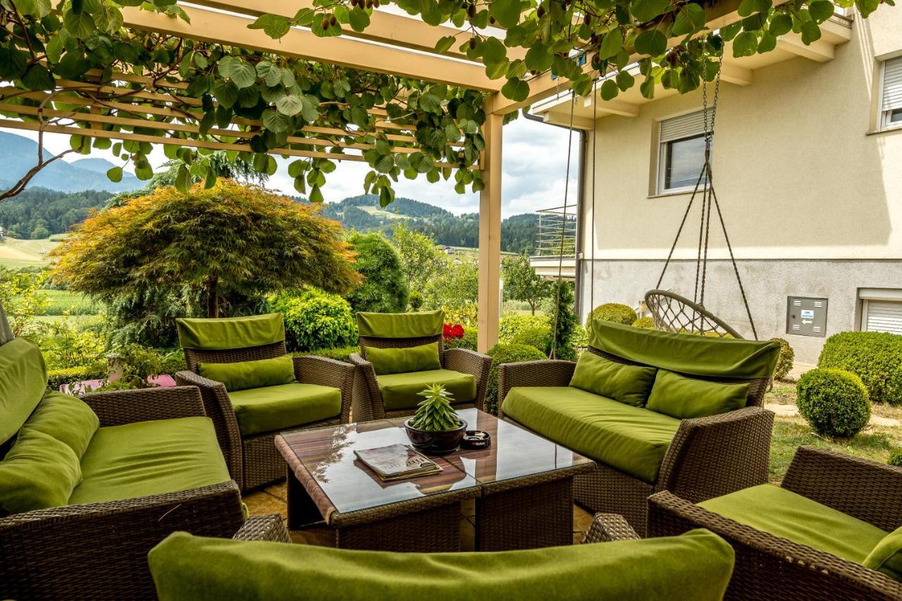 Relax & Beautiful View Apartment Словени Градец Екстериор снимка